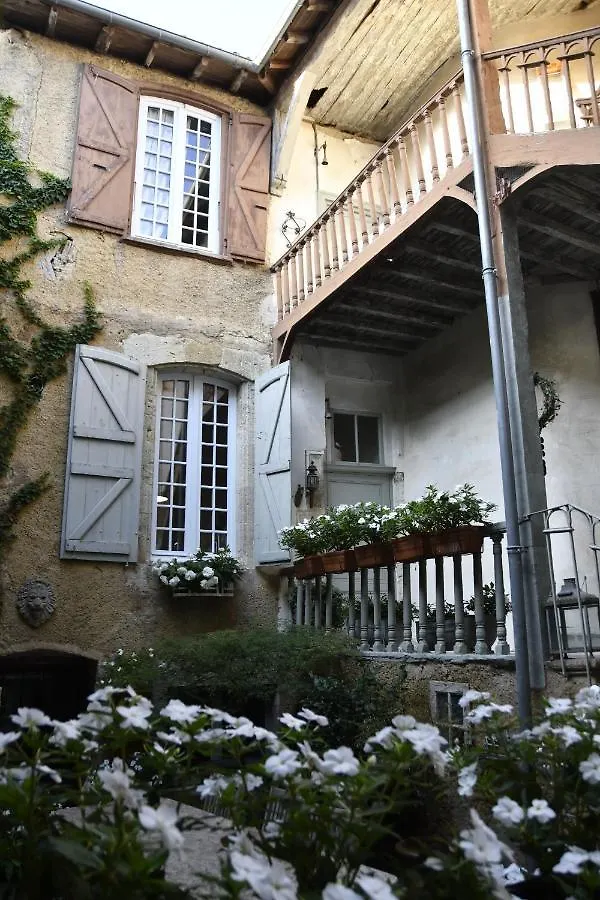 Couette-café Les Chambres de L'Horloge Lectoure France